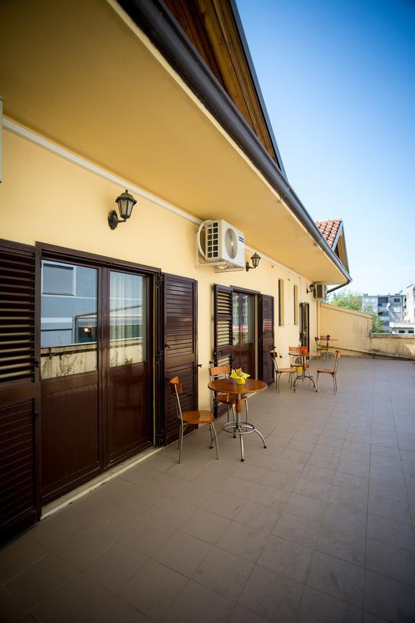 Kolping Hotel Shkoder Bagian luar foto