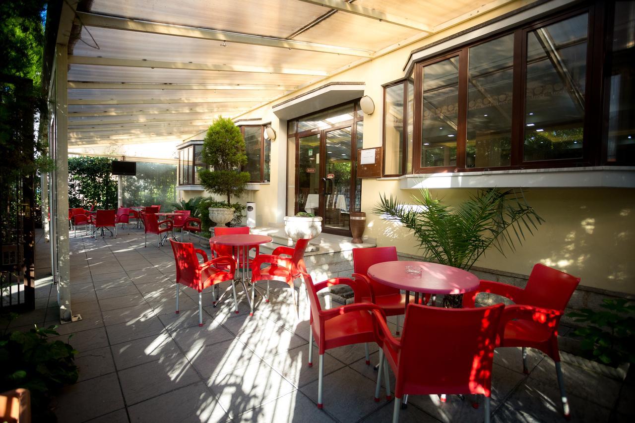Kolping Hotel Shkoder Bagian luar foto